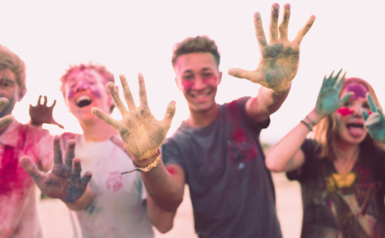 Guide Magazine For Teens 3 Teens Playing With Paint